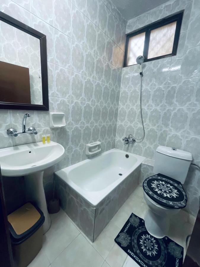 Petra B12 Albergue Wadi Musa Exterior foto